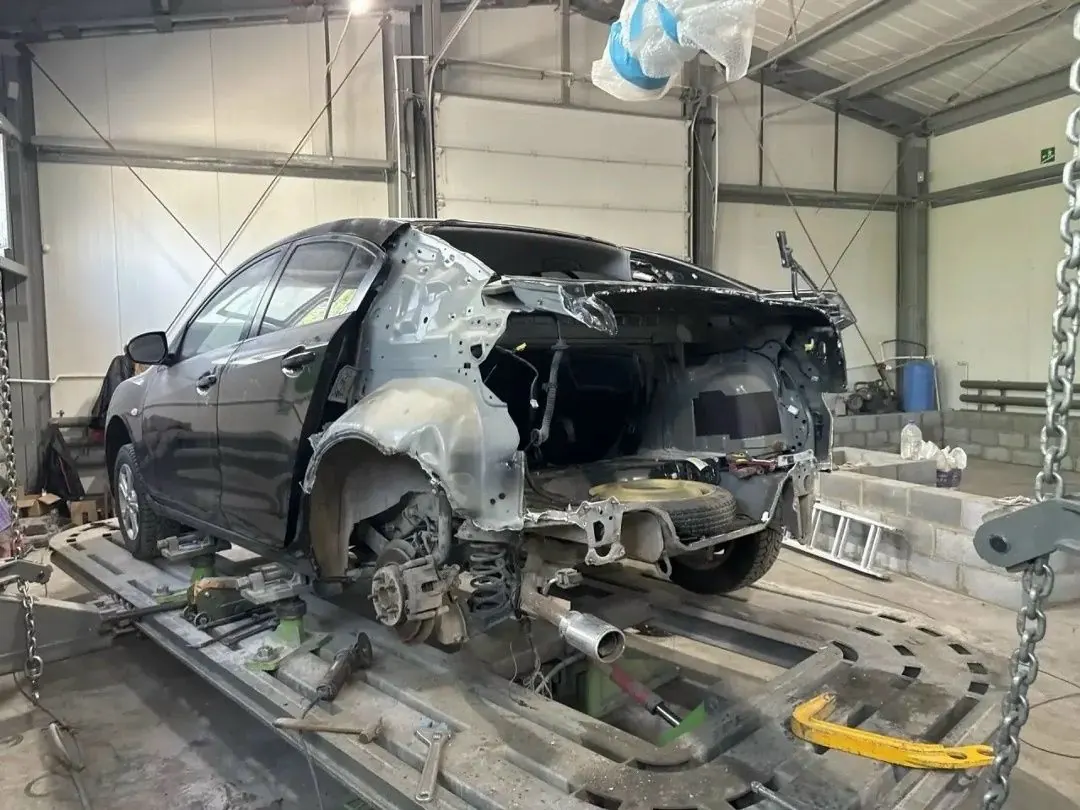 Автомобиль на стапеле